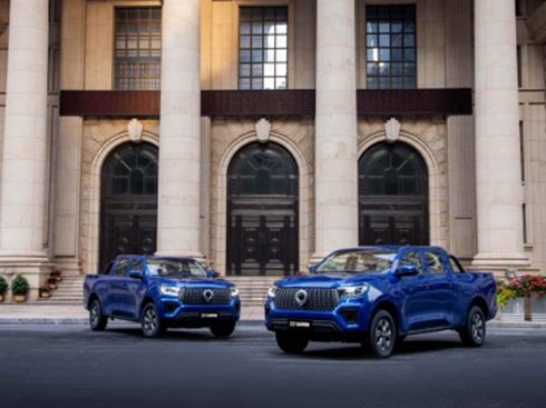 2023�������ڴ��d2.0T+8AT��Ч�����������I(y��)�v�w