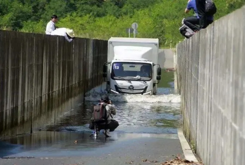 ����Դ����܇���B�d�꼾���ҁ����V��ʹ��ָ��