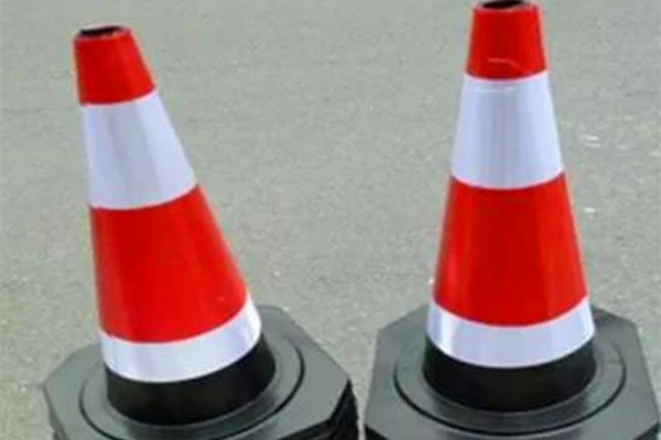 ������܇��ȫ����Ʒ ���h����](m��i)��̎