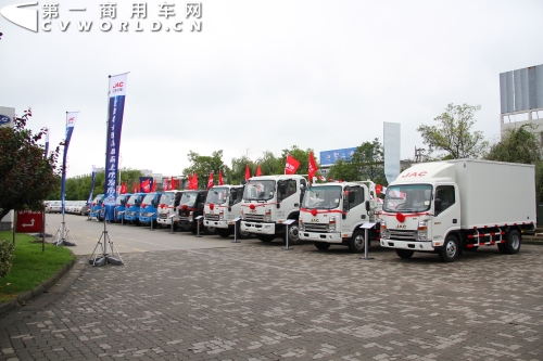 ��ϲ�Бn �p΢���Ј�(ch��ng)�Y(ji��)��(g��u)�{(di��o)������