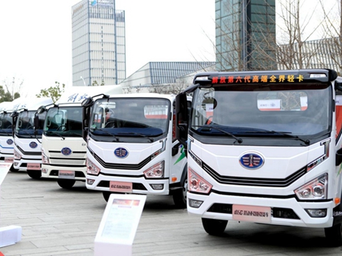 ѩ�ں�������܇�Ј����G�ؼ����ϴ�ɽ��