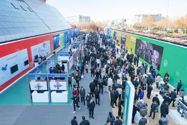 640-17_webp��WEBP �D����1080x810 ���أ�.jpg