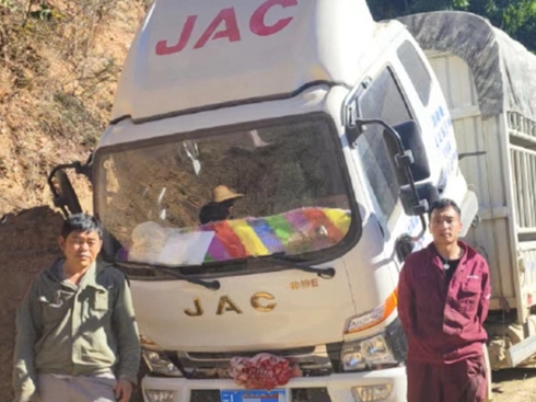 ���¾�Ԯ�@�U�B�B ����1��1̖���՛_��ǰ