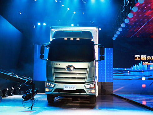  ȫ��J6L��Ӣ��������һ����š������Ξ顱