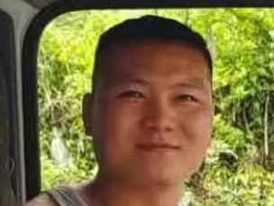 �E�V5�����F��ԭɽ·�ϵ��¸�܇