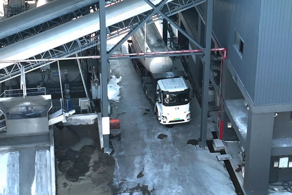 ����܇֮�ѣ��x��V���I������Դ �_������&ldquo;�ϱ�&rdquo;ʮ܇��ʡ20�f����D��1347.jpg