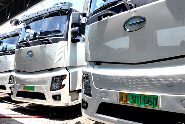 ����܇֮�ѣ��x��V���I������Դ �_������&ldquo;�ϱ�&rdquo;ʮ܇��ʡ20�f����D��1090.jpg