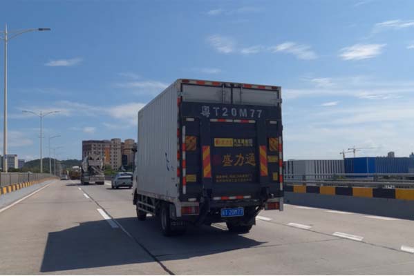 һ���ܔ�(sh��)�f(w��n)��؛��7�_(t��i)�c�KV100���V�|�ϰ��&ldquo;1681.jpg