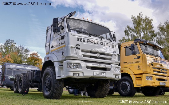 ����˹�ױP ��һչ����25�����ؙC