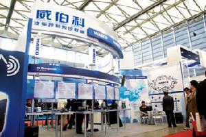 �����Ə�(qi��ng)�{(di��o)�����A����܇(ch��)�Ј�(ch��ng)