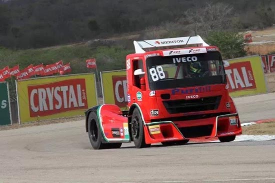 �����˲����� Q�濨܇(ch��)����ʽ�gЦ��(l��i)�u