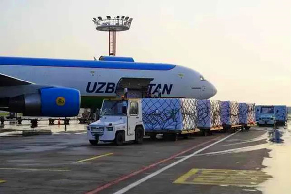 �м�����ȫ���o(h��)�� 100�f���Ї��¹������\�֞�Ɲ�e��˹̹