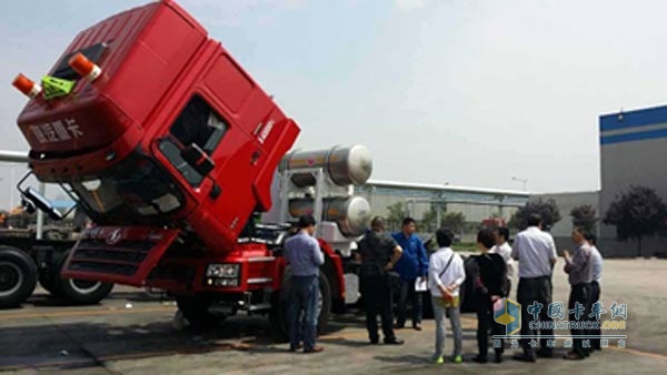 �㽭���dƽ�������f(xi��)��(hu��)�I(l��ng)��(d��o)���^�����Ȼ���ؿ�