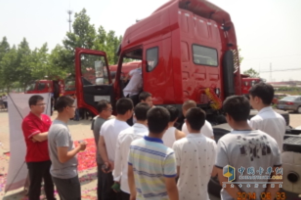 ��ӬF(xi��n)��