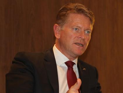 ������2015�ꌢ�����Ї��Ј� ȫ��TGX EfficientLine 2