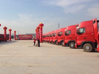 ���󼯈F(tu��n)����4S�� ���_(t��i)܇�v���ӈA�M��Ļ