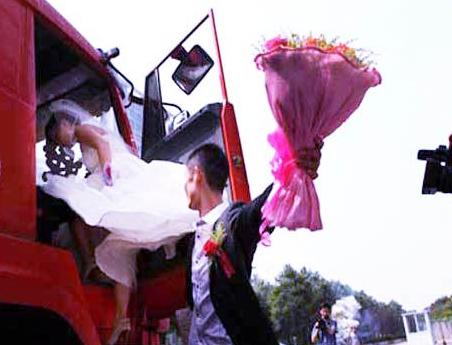 ��һ�ӵĜ��� �Ԛ�ӭ�H܇�(du��)�뚢����܇