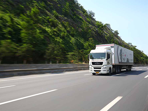 ����TGX��Ч�栿��܇�s��2018��ȵ�һ�M(j��n)���ؿ���