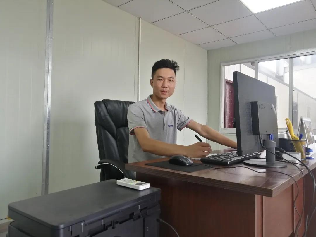 κ�񴨣��ü���(ji��)�Єӿ͑����Ì��`ӡ�C˼��