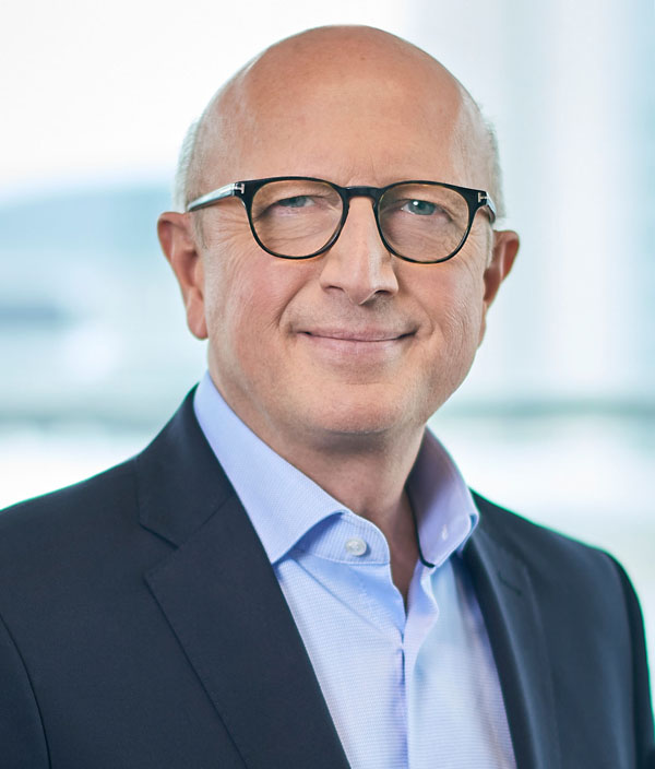 01. ��ķ�չɷݹ�˾����(hu��)�ɆT���a(ch��n)Ʒ���̺�ȫ���ُ(g��u)���Ї�(gu��)�^(q��)�I(y��)��(w��)ؓ(f��)؟(z��)�˰�������Sven Ennerst��.jpg