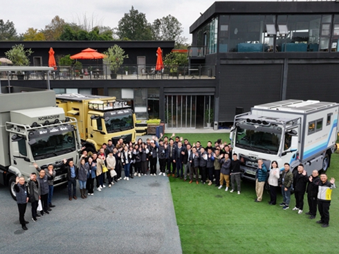 ����ԽҰ��܇�w�(y��n)�ո��܁��u