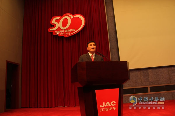 ������܇(ch��)�����L(zh��ng)���M(j��n)