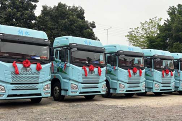 �����N700�v��2300�v���������Դ�ؿ�������&ldquo;����ʽ&rdquo;����(1)590.jpg