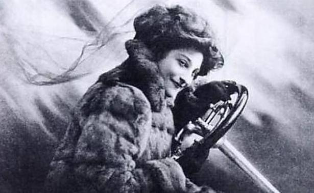 ԭ����ҕ�R���ĳ��F(xi��n)��Ȼ��Ů˾�C(j��)���P(gu��n)