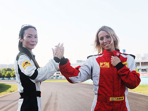 ���� 2017�Ї�(gu��)��܇���_(k��i)ِ�ڶ�վ���(d��ng)�Ϻ����Rɽ