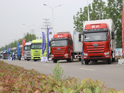 Ч�܄�(chu��ng)��rֵ �ھŌú��������Ļ���(ji��)�b��չ�_Ļ