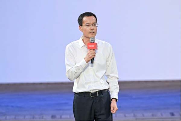 �rֵͻ�� �^���_�� ��܇&ldquo;����&rdquo;׷������˹���A50��852.jpg