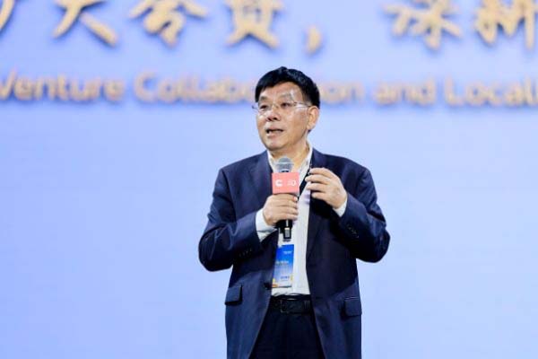 �rֵͻ�� �^���_�� ��܇&ldquo;����&rdquo;׷������˹���A50��1448.jpg