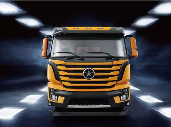 ��Ư���Č�(sh��)���ɡ�֮���\(y��n)N8Vϵ��8��4��ж܇��B��һ��