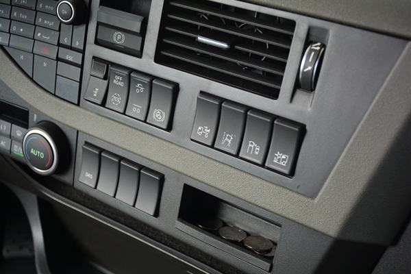 8 ����(d��ng)��ȫ���ð��I.jpg