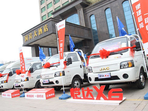 1.8L���� 130�R�� ȫ���(d��ng)���������_(d��)�I����ͬһ��