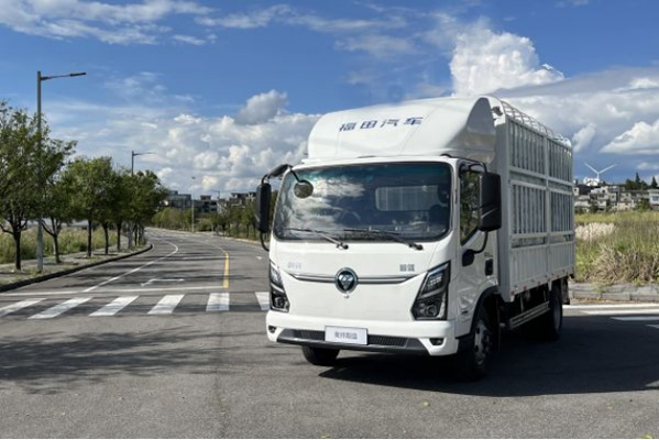 ����܇֮�ѡ���(qi��ng)���� �߳��d �W����{(l��n)EL-plusɽ�^(q��)��v��ɽҰ1956.jpg