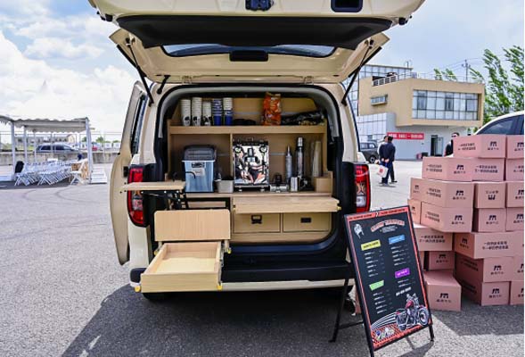 ����V6��һ�v܇����b�¿��ѵ������c���ӣ��o��I(y��)����2016.jpg