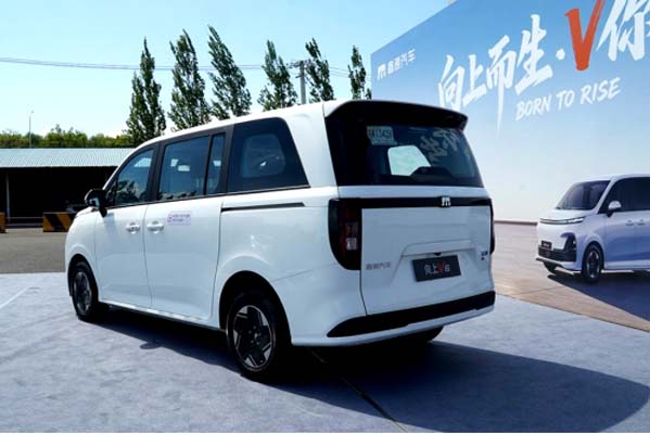 ����V6��һ�v܇����b�¿��ѵ������c���ӣ��o��I(y��)����2247.jpg