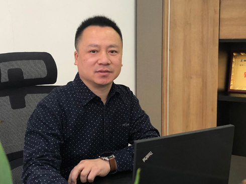 ɽ���W������(x��)���Ј�(ch��ng)������ �I(y��ng)�N�D(zhu��n)���¿�Խ