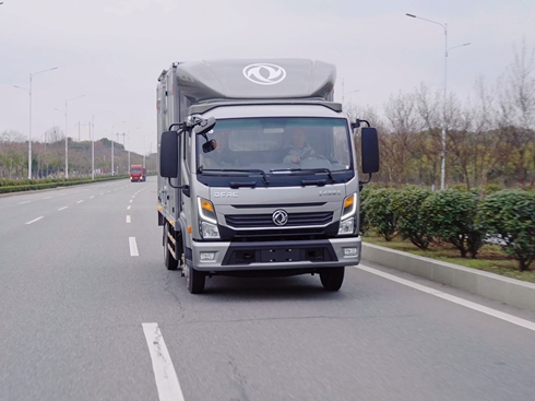 ��ҕ�l����6���{�ƘO��܇���|�L������������𺳁��u