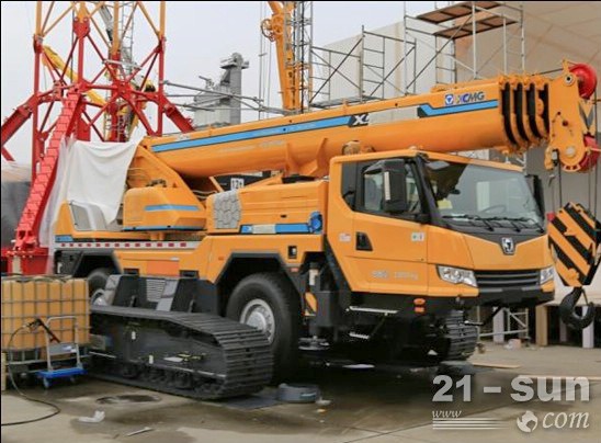 �Ϻ����Rչ���칤���ؙC��Ʒȫ���װl(f��)