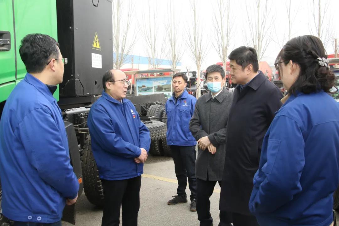 ���^��ί��ί���M�������L������һ�Ё����������{(di��o)��