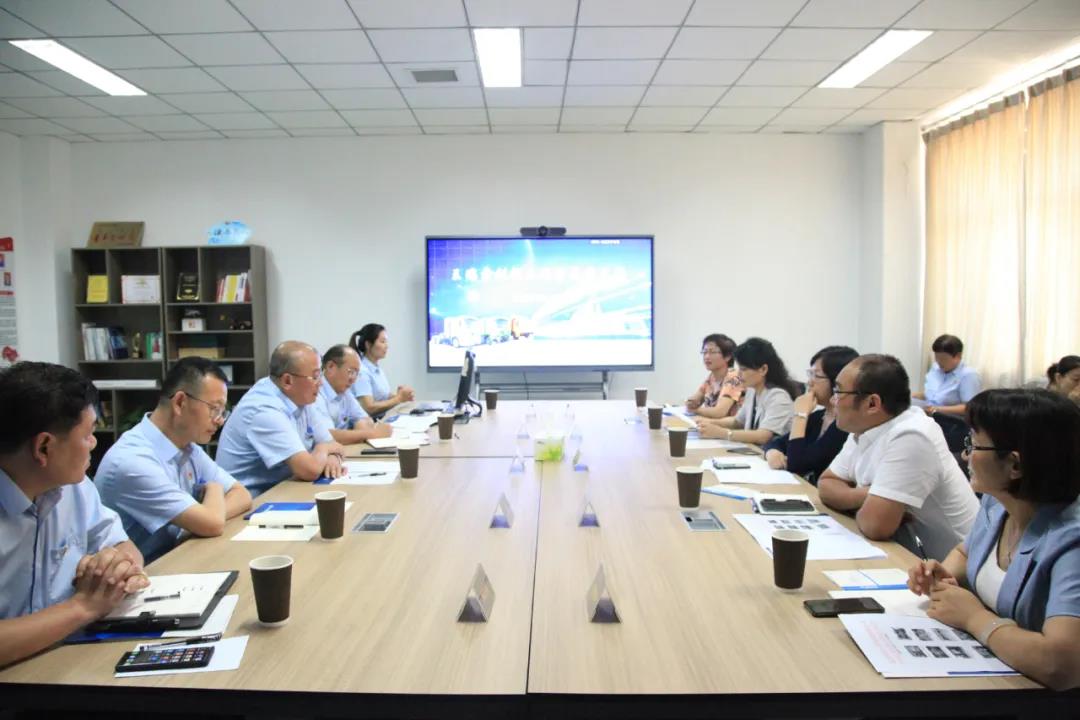 ȫ��Ů�������뱱�������{��Ů����(chu��ng)�¹����ҽ��O��r