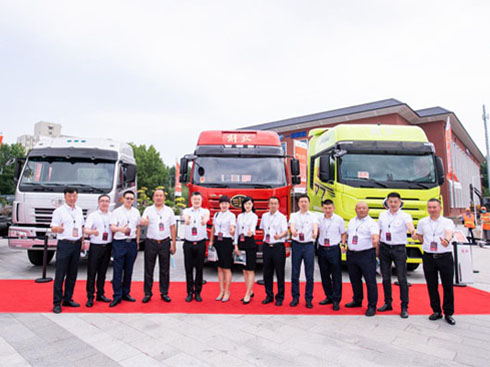 ���Р�Ԫ��һ����ŵĿ�ԇ����